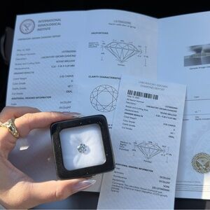 3.02 CT Round Brilliant real Lab Diamond IGI certified color D VS1